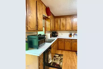 212 Long Needle Drive, Clayton, NC 27520 - Photo 8