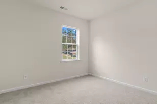 1067 Misty Creek Dr, Aberdeen, NC 28315 - Photo 16