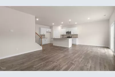 1067 Misty Creek Drive, Aberdeen, NC 28315 - Photo 10