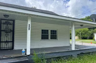 401 E Railroad St, Robersonville, NC 27871 - Photo 8