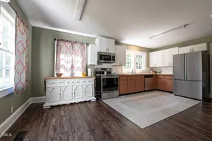 132 W Moore St, Norman, NC 28338 - Photo 20