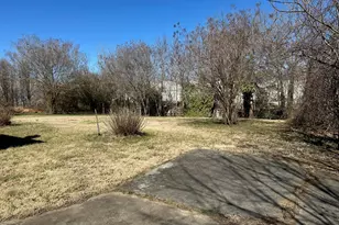 413 Montcrest Dr, Kernersville, NC 27284 - Photo 10