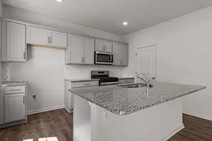 1009 Middlecrest Dr, Rocky Mount, NC 27804 - Photo 14