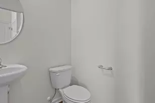 1009 Middlecrest Dr, Rocky Mount, NC 27804 - Photo 6