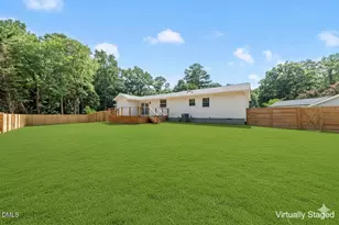 305 N Montreal Ct, Cary, NC 27511 - Photo 4