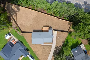 305 N Montreal Ct, Cary, NC 27511 - Photo 4