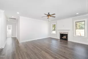 201 Tee Dr, Selma, NC 27576 - Photo 4