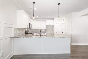 201 Tee Dr, Selma, NC 27576 - Photo 8