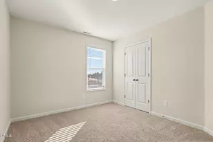 40 E Emily Gardens Dr, Selma, NC 27576 - Photo 24