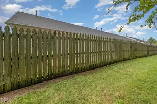 2114 Sweetbay Cir, Burlington, NC 27215 - Photo 38