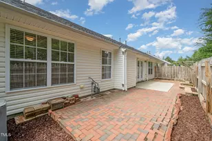 2114 Sweetbay Cir, Burlington, NC 27215 - Photo 36