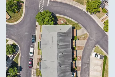 2001 Summerhouse Road, Cary, NC 27519 - Photo 8