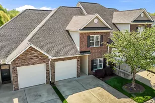 638 Village Lake Dr, Mebane, NC 27302 - Photo 2