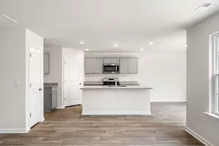 125 Carriedelle Ln, Wilsons Mills, NC 27577 - Photo 10