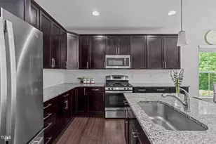 157 Writing Rock Pl, Apex, NC 27539 - Photo 6