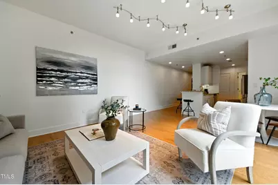 140 W Franklin Street #429, Chapel Hill, NC 27516 - Photo 14