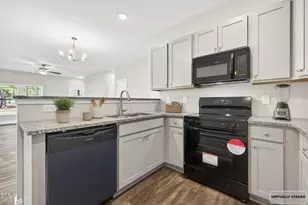 310 S Eastwood Dr, Benson, NC 27504 - Photo 14