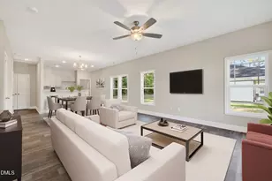 310 S Eastwood Dr, Benson, NC 27504 - Photo 6
