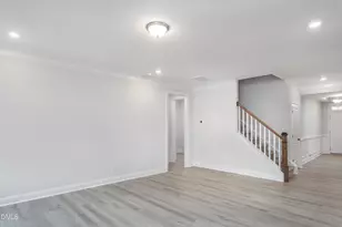 184 Kissington Wy, Benson, NC 27504 - Photo 10