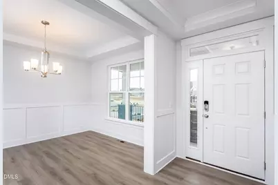 200 Kissington Way, Benson, NC 27504 - Photo 2