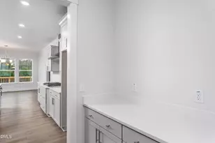 200 Kissington Wy, Benson, NC 27504 - Photo 6