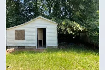 702 W Main Street, Benson, NC 27504 - Photo 22