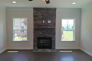 1055 Tulloch Ct, Burlington, NC 27215 - Photo 6