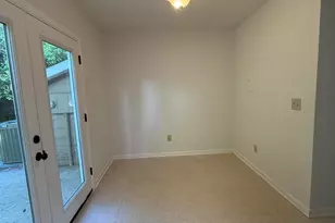 123 Rollingwood Dr, Dunn, NC 28334 - Photo 8