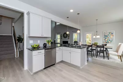 110 Brighton Street, La Grange, NC 28551 - Photo 14