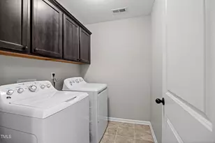 1009 Contessa Dr, Cary, NC 27513 - Photo 18