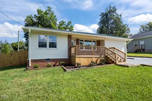 150 Summit St, Roxboro, NC 27573 - Photo 4
