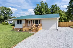 150 Summit St, Roxboro, NC 27573 - Photo 8