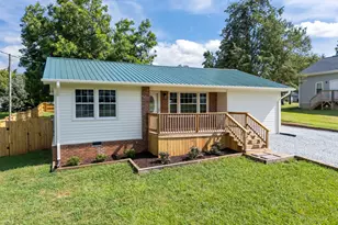 150 Summit St, Roxboro, NC 27573 - Photo 1