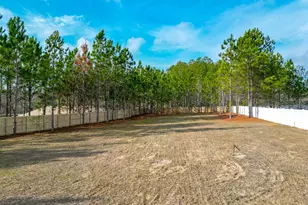 376 Beacon Hl Rd, Lillington, NC 27546 - Photo 4