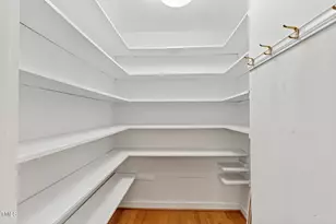 324 Glendale Dr, Chapel Hill, NC 27514 - Photo 10