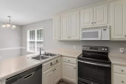 212 Webfoot Drive, Garner, NC 27529 - Photo 12