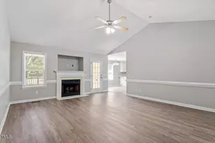 212 Webfoot Dr, Garner, NC 27529 - Photo 6