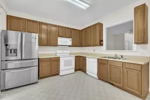 220 Grand Pointe Dr, Garner, NC 27529 - Photo 14