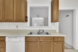 220 Grand Pointe Dr, Garner, NC 27529 - Photo 16