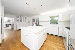 20 Chancery Pl, Durham, NC 27707 - Photo 8