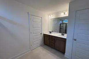 5950 Dunzo Dr, Raleigh, NC 27617 - Photo 16