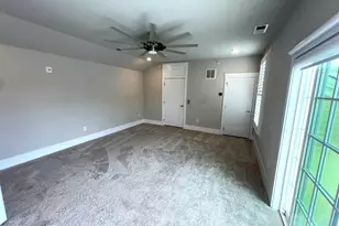 10530 Sablewood Dr, Raleigh, NC 27617 - Photo 52