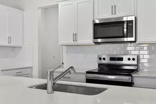 350 Hanging Elm Ln, Fuquay Varina, NC 27526 - Photo 6