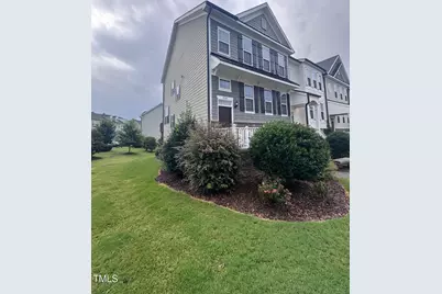 8008 Reedybrook Crossing, Apex, NC 27523 - Photo 2