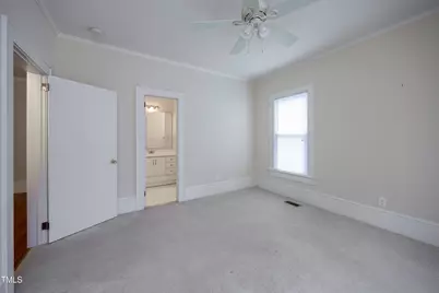 704 N Lincoln Street, Benson, NC 27504 - Photo 8