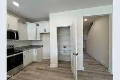 6125 Arsenal Avenue, Raleigh, NC 27610 - Photo 8