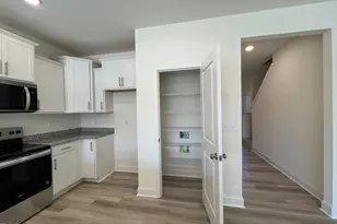 6125 Arsenal Ave, Raleigh, NC 27610 - Photo 8