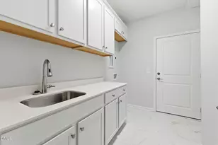 712 Blackpool Dr, Durham, NC 27703 - Photo 14