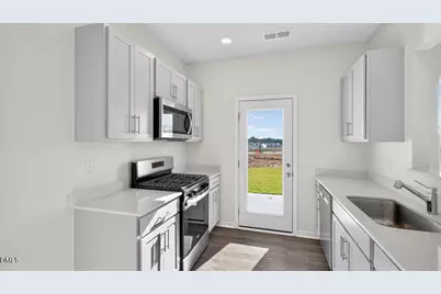 155 Starlight Street, Sanford, NC 27330 - Photo 6