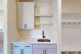 1201 Opal Ln, Durham, NC 27705 - Photo 14